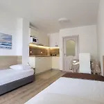 Cabacum Pleasure Beachfront - 50m To And Pool Apartahotel 3*