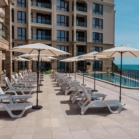Cabacum Pleasure Beachfront - 50m To And Pool Apartahotel 3*